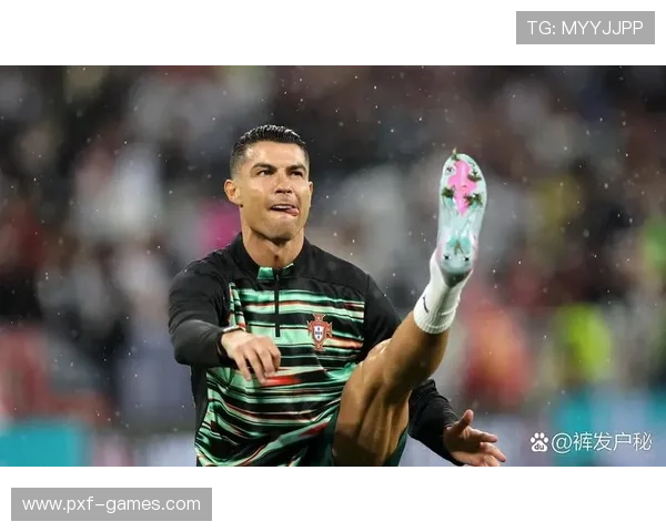 C罗强势回归赛场，老将风采依旧引关注